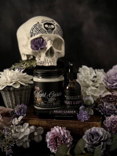 9oz Night Garden jar candle