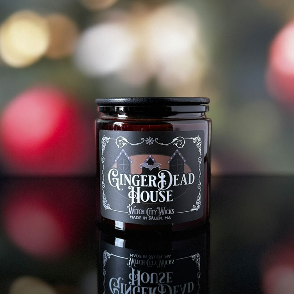 Gingerdead House jar candle