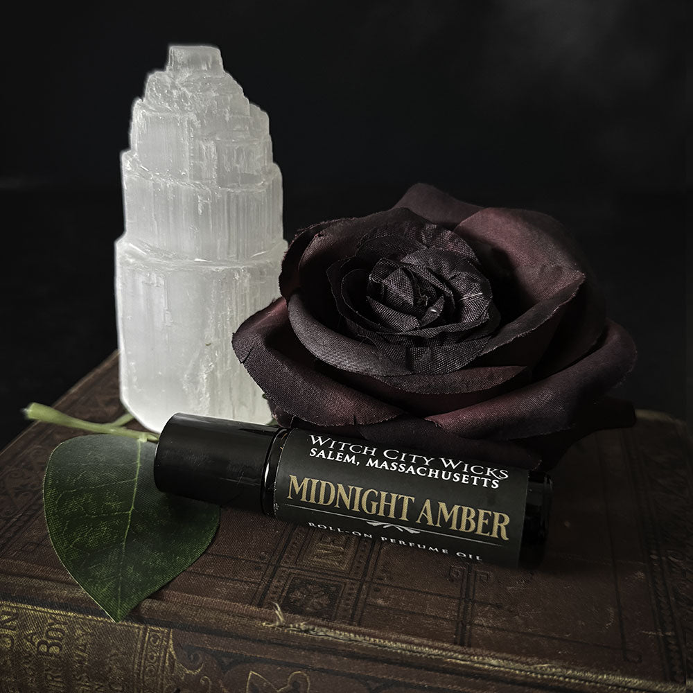 Midnight Amber roll-on perfume oil